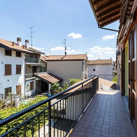 Casa Jasmine, Casa Con Giardino - Lago Maggiore - Wifi - By Guestaly بيت للعطل دورميلّيتّو
